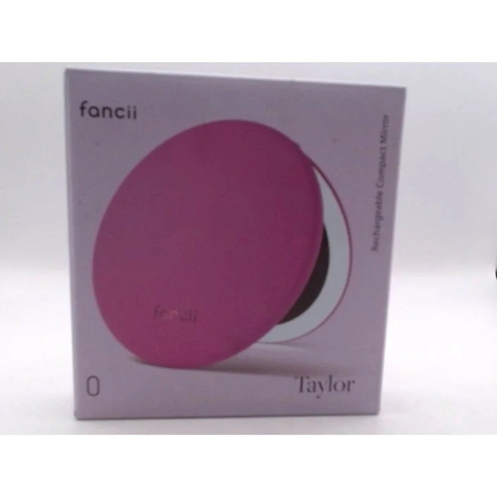 Fancii Taylor - LED Compact Mirror - Magnolia Burst, BRAND NEW IN BOX